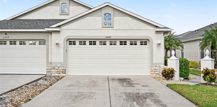 Townhouse in Riverview, Florida 2 bedrooms, 143.26 sq.m. № 2390964