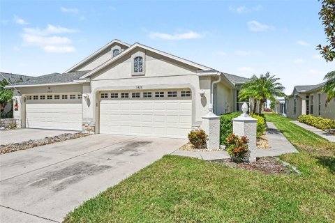 Townhouse in Riverview, Florida 2 bedrooms, 143.26 sq.m. № 2390964 - photo 3