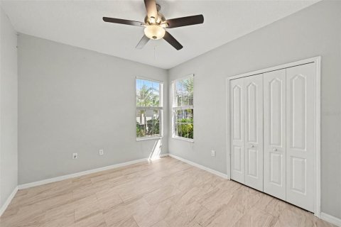 Townhouse in Riverview, Florida 2 bedrooms, 143.26 sq.m. № 2390964 - photo 23
