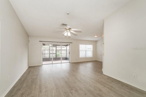 Villa ou maison à louer à Tampa, Floride: 3 chambres, 127.93 m2 № 2100390 - photo 3