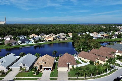 Villa ou maison à vendre à Holiday, Floride: 3 chambres, 163.32 m2 № 1913748 - photo 25