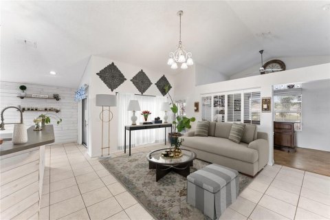 Villa ou maison à vendre à Holiday, Floride: 3 chambres, 163.32 m2 № 1913748 - photo 6
