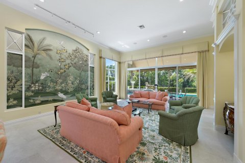 House in Wellington, Florida 4 bedrooms, 301.47 sq.m. № 2158338 - photo 8