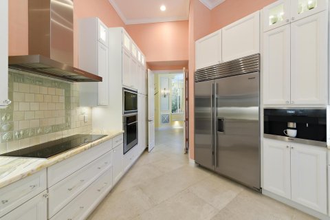 House in Wellington, Florida 4 bedrooms, 301.47 sq.m. № 2158338 - photo 16