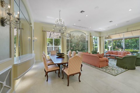 House in Wellington, Florida 4 bedrooms, 301.47 sq.m. № 2158338 - photo 7