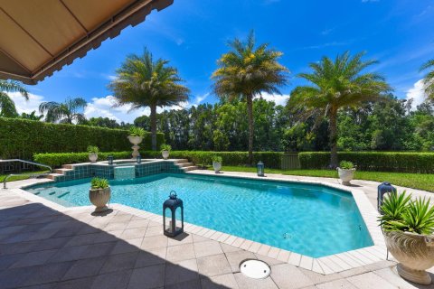 House in Wellington, Florida 4 bedrooms, 301.47 sq.m. № 2158338 - photo 29