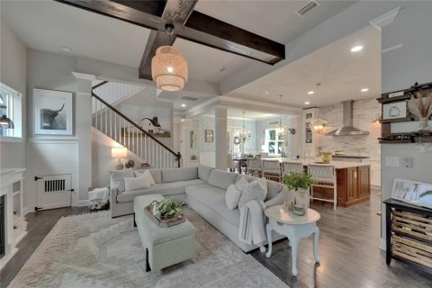 House in Fish Hawk, Florida 4 bedrooms, 283.63 sq.m. № 1841615 - photo 26