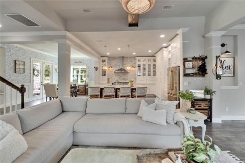 House in Fish Hawk, Florida 4 bedrooms, 283.63 sq.m. № 1841615 - photo 27