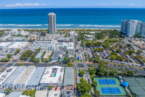 Propiedad comercial en venta en Miami Beach, Florida № 1985553 - foto 8