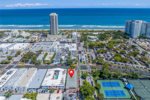 Propiedad comercial en venta en Miami Beach, Florida № 1985553 - foto 7