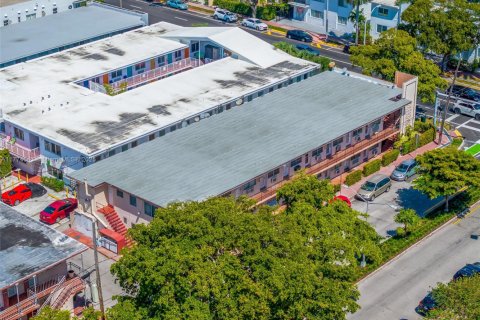 Propiedad comercial en venta en Miami Beach, Florida № 1985553 - foto 22