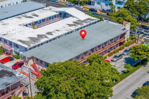 Propiedad comercial en venta en Miami Beach, Florida № 1985553 - foto 21