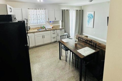 Appartement à louer à Deerfield Beach, Floride: 1 chambre, 69.68 m2 № 2357710 - photo 2