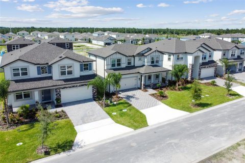 Casa en venta en Lakeland, Florida, 4 dormitorios, 214.88 m2 № 1838183 - foto 5