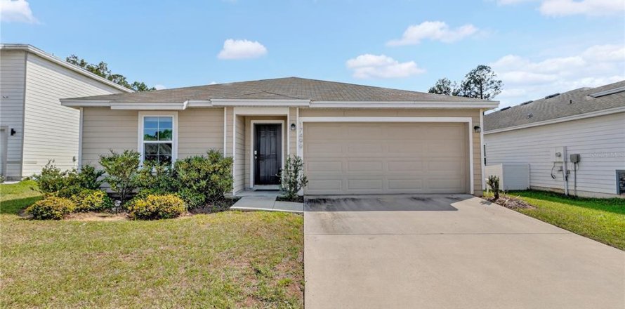 House in Alachua, Florida 4 bedrooms, 130.53 sq.m. № 2197039