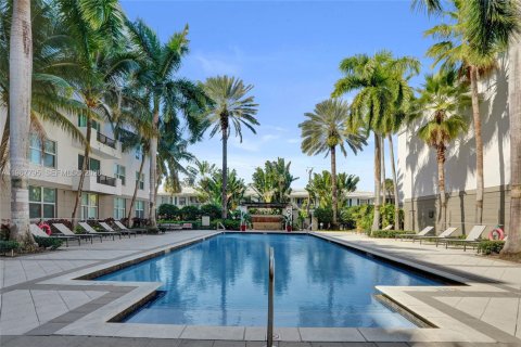 Copropriété à vendre à Fort Lauderdale, Floride: 2 chambres, 128.95 m2 № 2029151 - photo 15