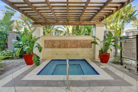 Copropriété à vendre à Fort Lauderdale, Floride: 2 chambres, 128.95 m2 № 2029151 - photo 16