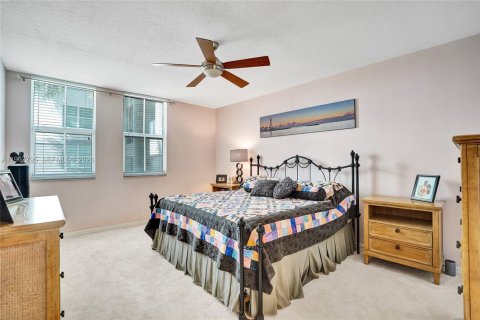Copropriété à vendre à Fort Lauderdale, Floride: 2 chambres, 128.95 m2 № 2029151 - photo 11