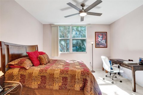 Copropriété à vendre à Fort Lauderdale, Floride: 2 chambres, 128.95 m2 № 2029151 - photo 12