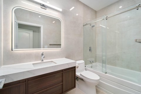 Villa ou maison à vendre à West Palm Beach, Floride: 3 chambres, 151.62 m2 № 2268359 - photo 23