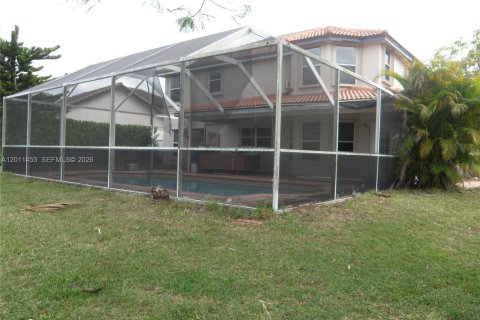 Villa ou maison à vendre à Pembroke Pines, Floride: 4 chambres, 226.31 m2 № 2075419 - photo 8