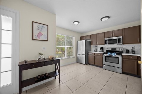 Townhouse in Kissimmee, Florida 3 bedrooms, 135.64 sq.m. № 1910515 - photo 7