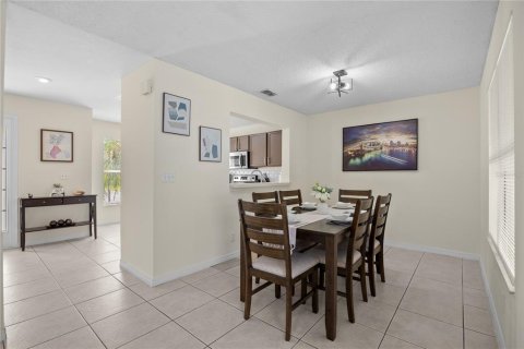 Townhouse in Kissimmee, Florida 3 bedrooms, 135.64 sq.m. № 1910515 - photo 9