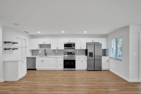 Appartement à louer à Fort Lauderdale, Floride: 3 chambres, 130.06 m2 № 2051159 - photo 9