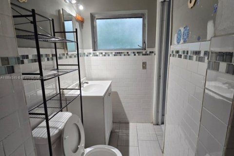 Villa ou maison à louer à Dania Beach, Floride: 258.83 m2 № 1931022 - photo 7