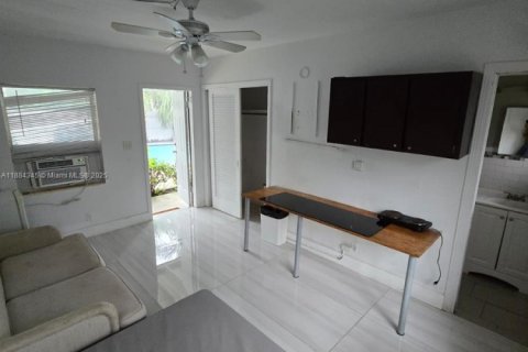 Villa ou maison à louer à Dania Beach, Floride: 258.83 m2 № 1931022 - photo 6