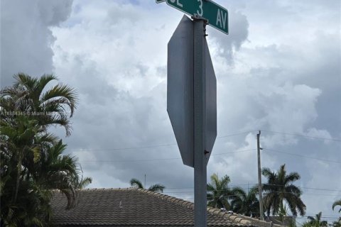 Villa ou maison à louer à Dania Beach, Floride: 258.83 m2 № 1931022 - photo 4