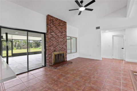 House in Poinciana, Florida 3 bedrooms, 157.56 sq.m. № 2287410 - photo 10