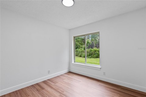 House in Poinciana, Florida 3 bedrooms, 157.56 sq.m. № 2287410 - photo 21
