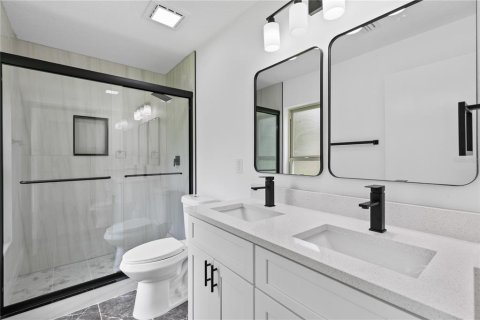 House in Poinciana, Florida 3 bedrooms, 157.56 sq.m. № 2287410 - photo 25