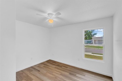 House in Orlando, Florida 4 bedrooms, 172.8 sq.m. № 1749696 - photo 29