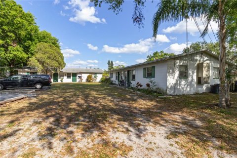 Immobilier commercial à vendre à Winter Haven, Floride: 11 chambres, 419.73 m2 № 1591638 - photo 4