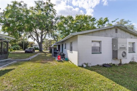 Immobilier commercial à vendre à Winter Haven, Floride: 11 chambres, 419.73 m2 № 1591638 - photo 11