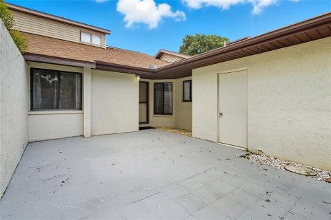 Touwnhouse à vendre à Lakeland, Floride: 2 chambres, 121.33 m2 № 1915718 - photo 7