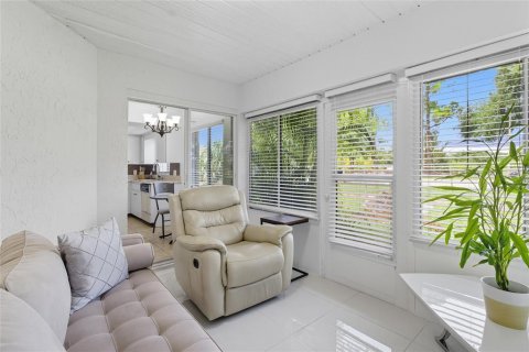 Touwnhouse à vendre à Lakeland, Floride: 2 chambres, 121.33 m2 № 1915718 - photo 19