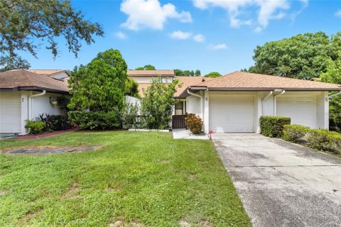 Touwnhouse à vendre à Lakeland, Floride: 2 chambres, 121.33 m2 № 1915718 - photo 2