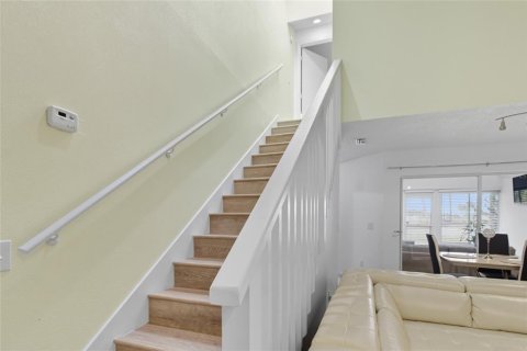 Touwnhouse à vendre à Lakeland, Floride: 2 chambres, 121.33 m2 № 1915718 - photo 25