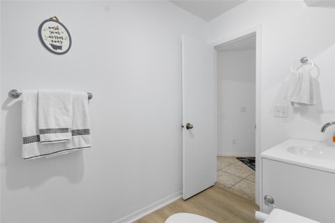 Touwnhouse à vendre à Lakeland, Floride: 2 chambres, 121.33 m2 № 1915718 - photo 21