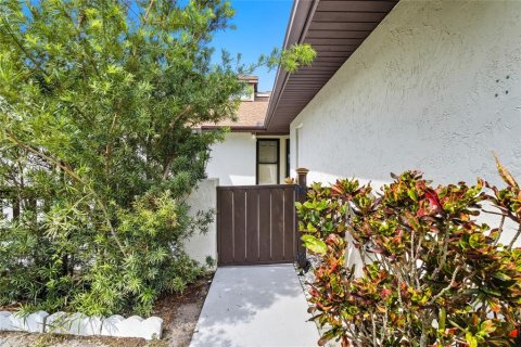 Touwnhouse à vendre à Lakeland, Floride: 2 chambres, 121.33 m2 № 1915718 - photo 8