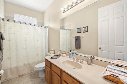 House in Kissimmee, Florida 4 bedrooms, 242.38 sq.m. № 2325247 - photo 27