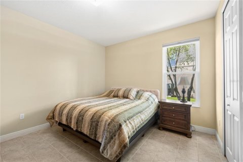 House in Kissimmee, Florida 4 bedrooms, 242.38 sq.m. № 2325247 - photo 29