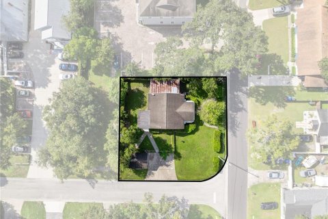 House in Kissimmee, Florida 2 bedrooms, 97.36 sq.m. № 2391447 - photo 24