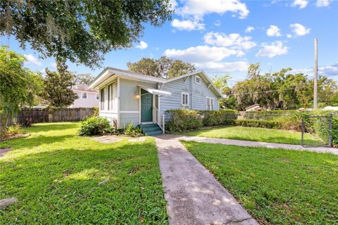 House in Kissimmee, Florida 2 bedrooms, 97.36 sq.m. № 2391447 - photo 3