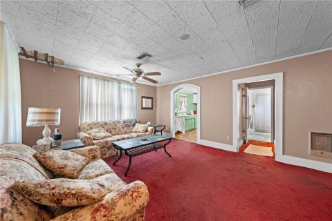House in Kissimmee, Florida 2 bedrooms, 97.36 sq.m. № 2391447 - photo 9