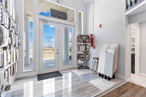 Immobilier commercial à vendre à North Port, Floride: 317.91 m2 № 1840679 - photo 5