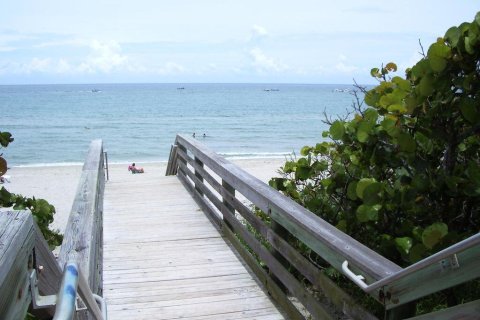 Adosado en alquiler en Jupiter, Florida, 2 dormitorios, 158.68 m2 № 1024408 - foto 1